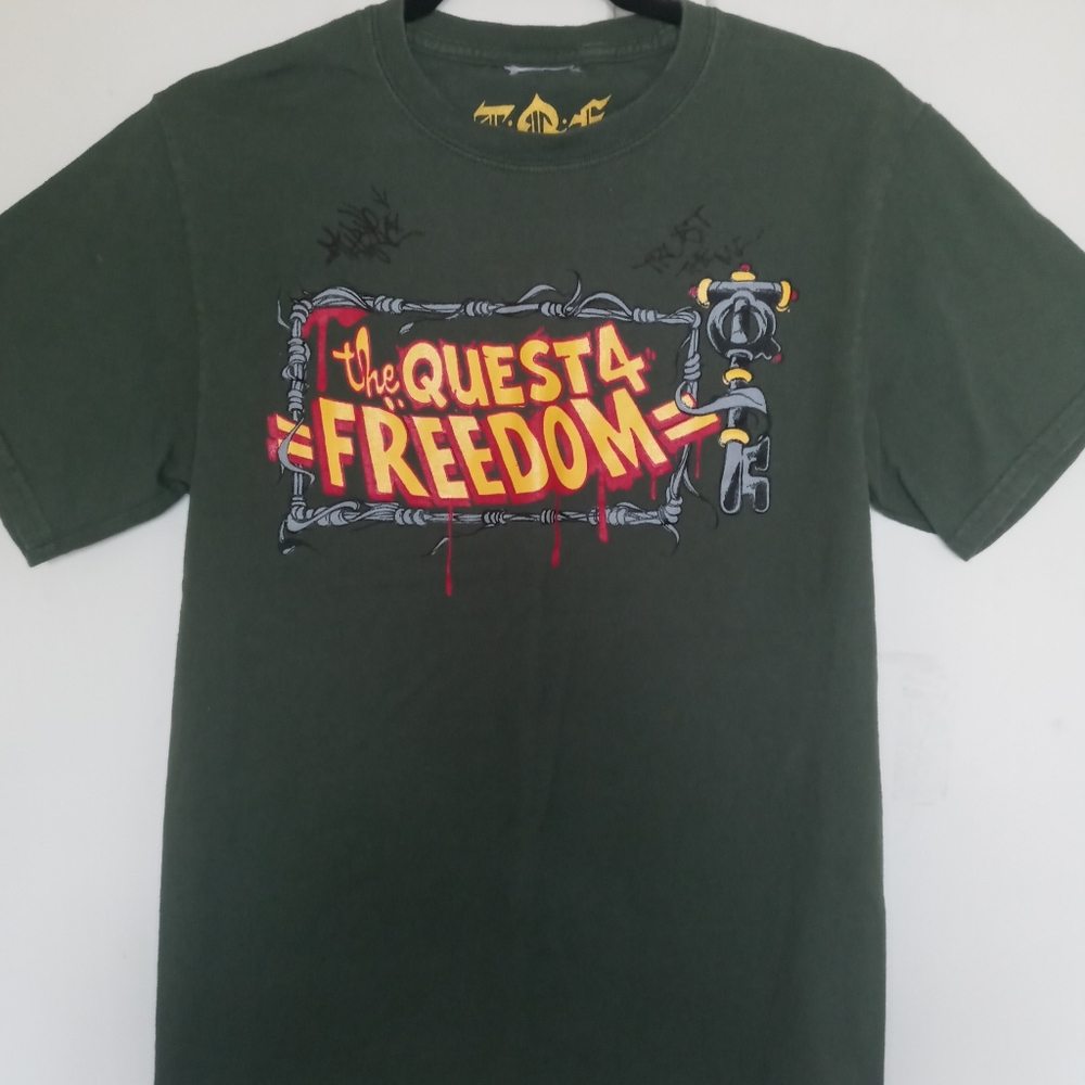 T-shirt